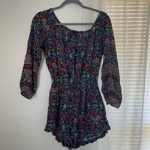 american eagle floral romper - size S/P